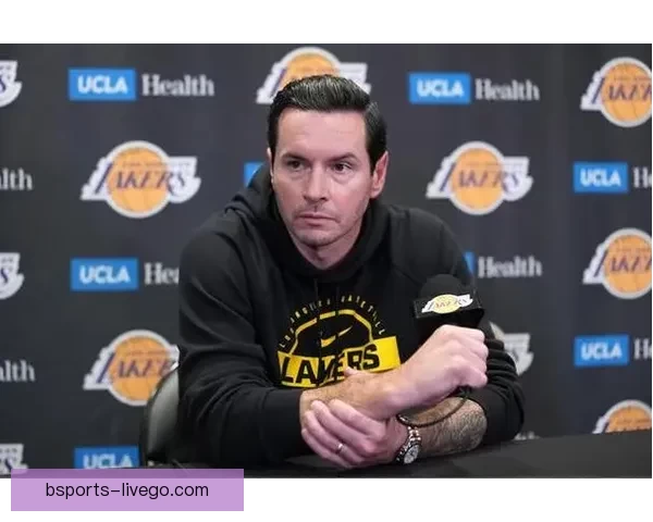 雷迪克：对阵雷霆锻炼季后赛心态 斯马特预计周一复出